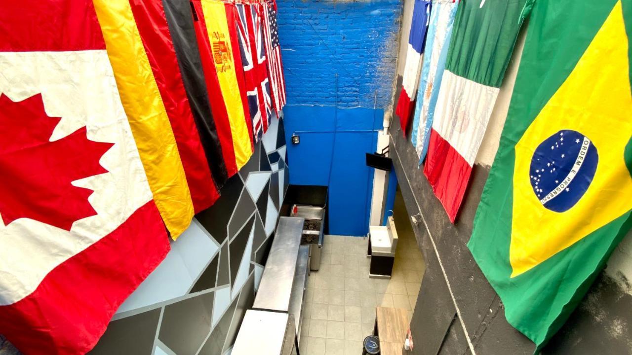 Roomies Hostel Roma เม็กซิโกซิตี้ ภายนอก รูปภาพ