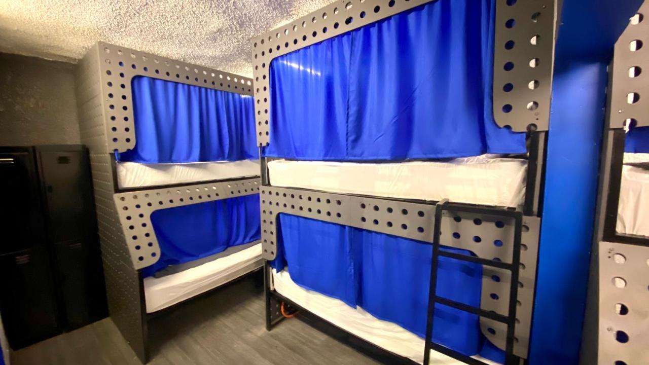Roomies Hostel Roma เม็กซิโกซิตี้ ภายนอก รูปภาพ