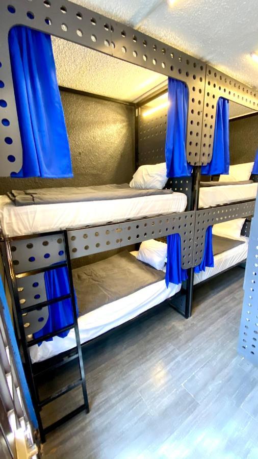 Roomies Hostel Roma เม็กซิโกซิตี้ ภายนอก รูปภาพ