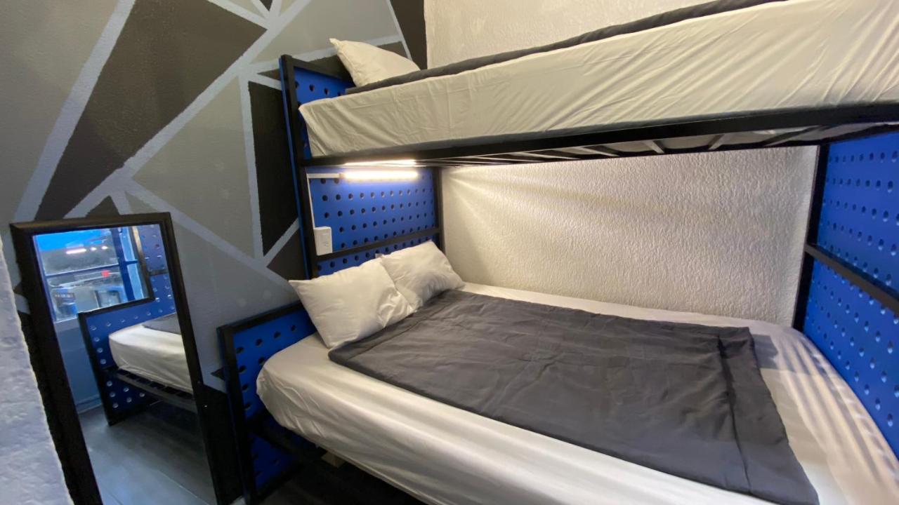 Roomies Hostel Roma เม็กซิโกซิตี้ ภายนอก รูปภาพ