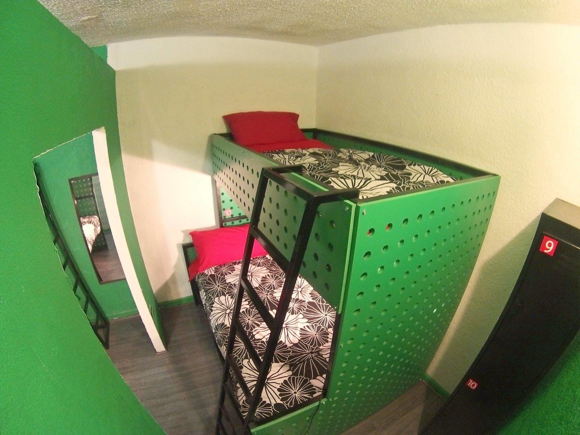 Roomies Hostel Roma เม็กซิโกซิตี้ ภายนอก รูปภาพ