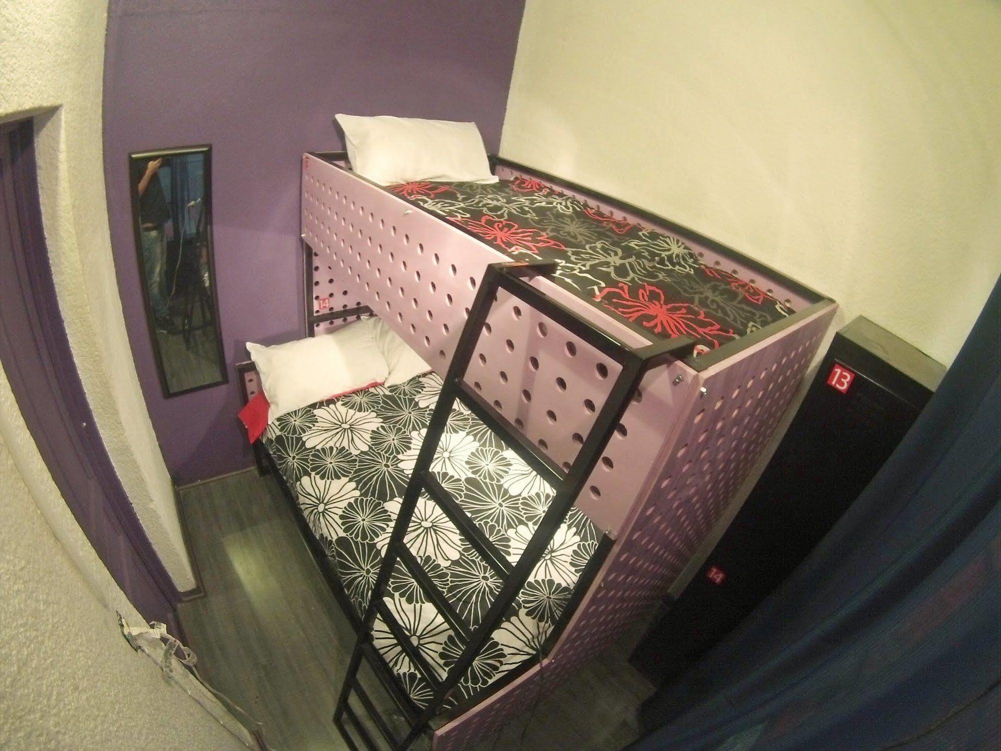 Roomies Hostel Roma เม็กซิโกซิตี้ ภายนอก รูปภาพ